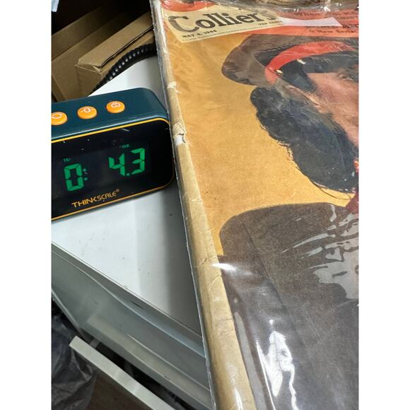 VTG Collier’s Magazine May 6 1944 WWII Woman Rifle Cover Agatha Christie Story - Picture 6 of 6